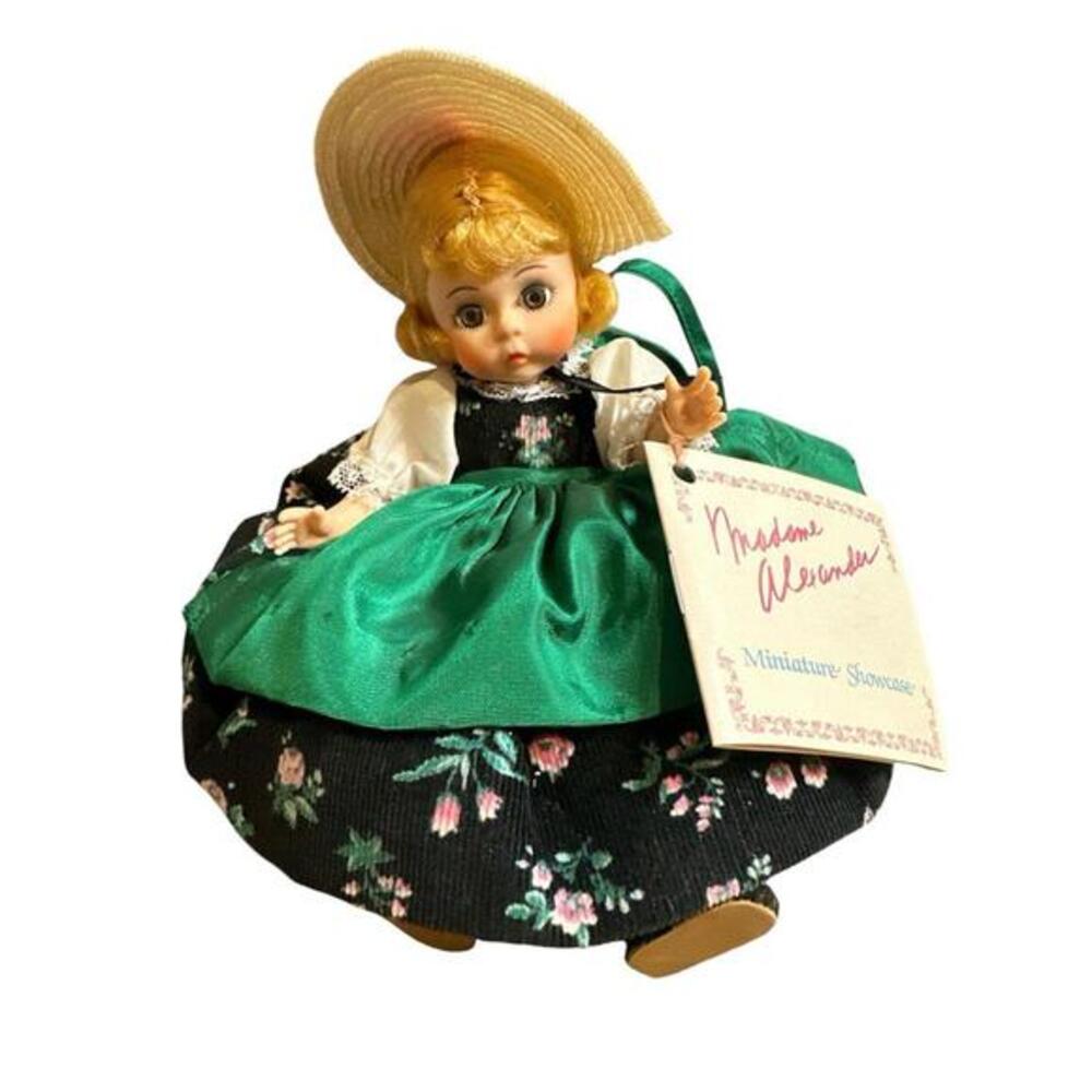 Madame Alexander Black Forest miniature # 512